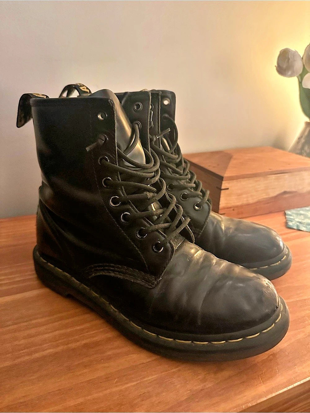 Dr. Martens 1460 Smooth Leather Lace Up Boots Black
